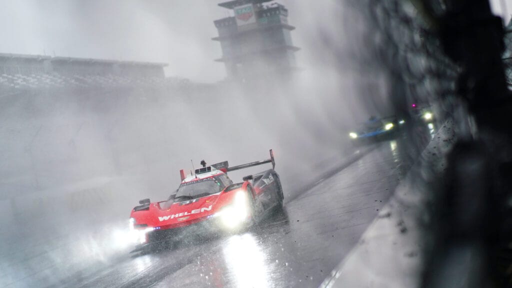 An issue with the engine ended the run for the #31 Whelen Cadillac V-Series.R